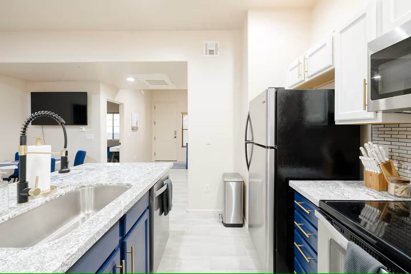 2026 E River Road 101, Tucson, AZ 85718