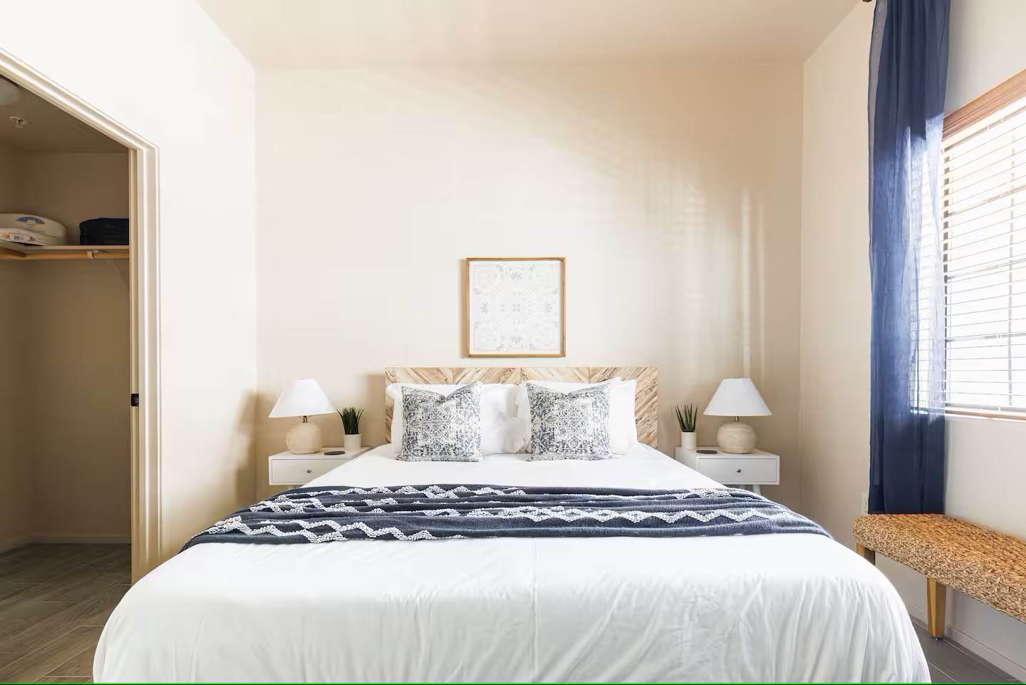 2026 E River Road 101, Tucson, AZ 85718