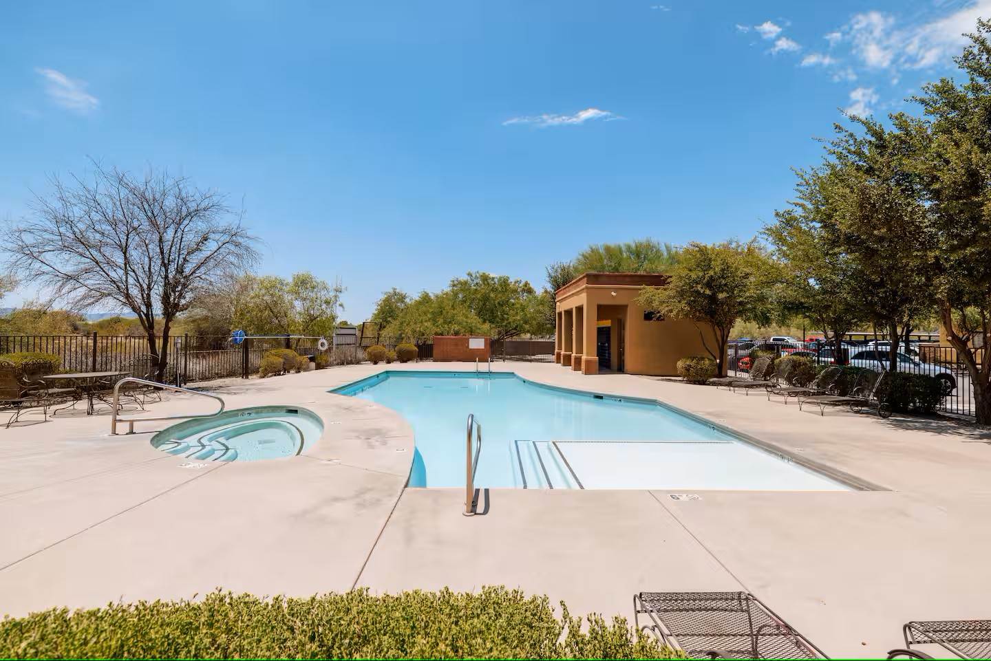 2026 E River Road 101, Tucson, AZ 85718