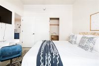 2026 E River Road 101, Tucson, AZ 85718