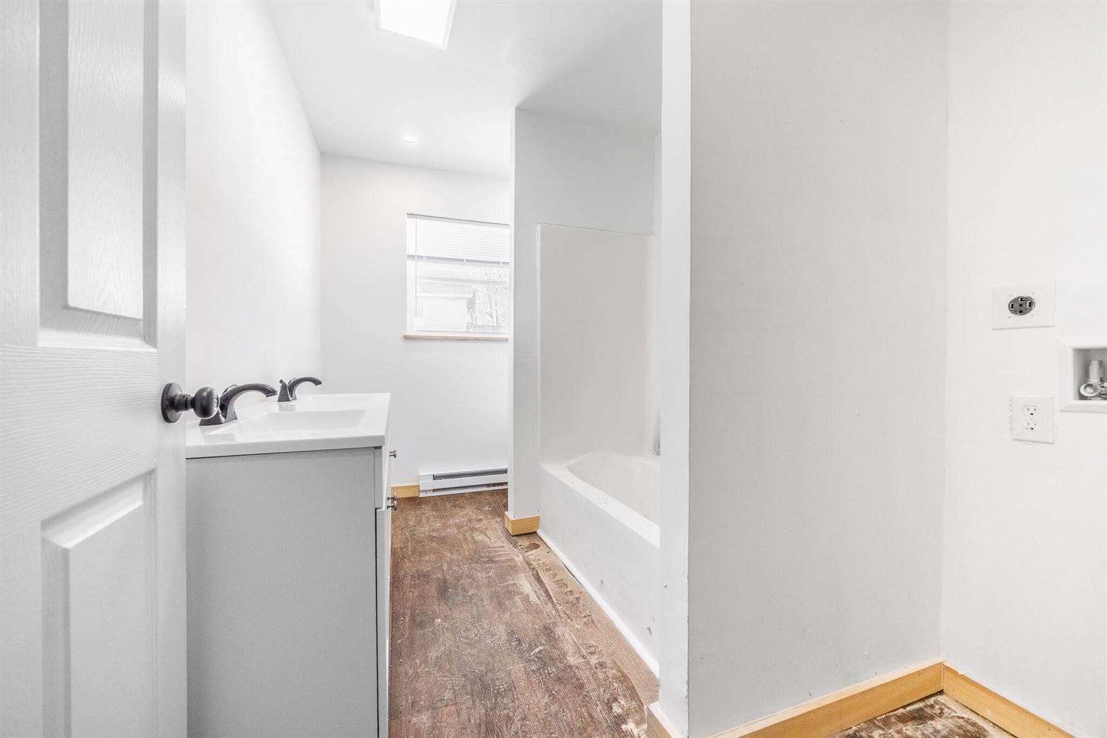 91 Walter Street, Bangor, ME 04401