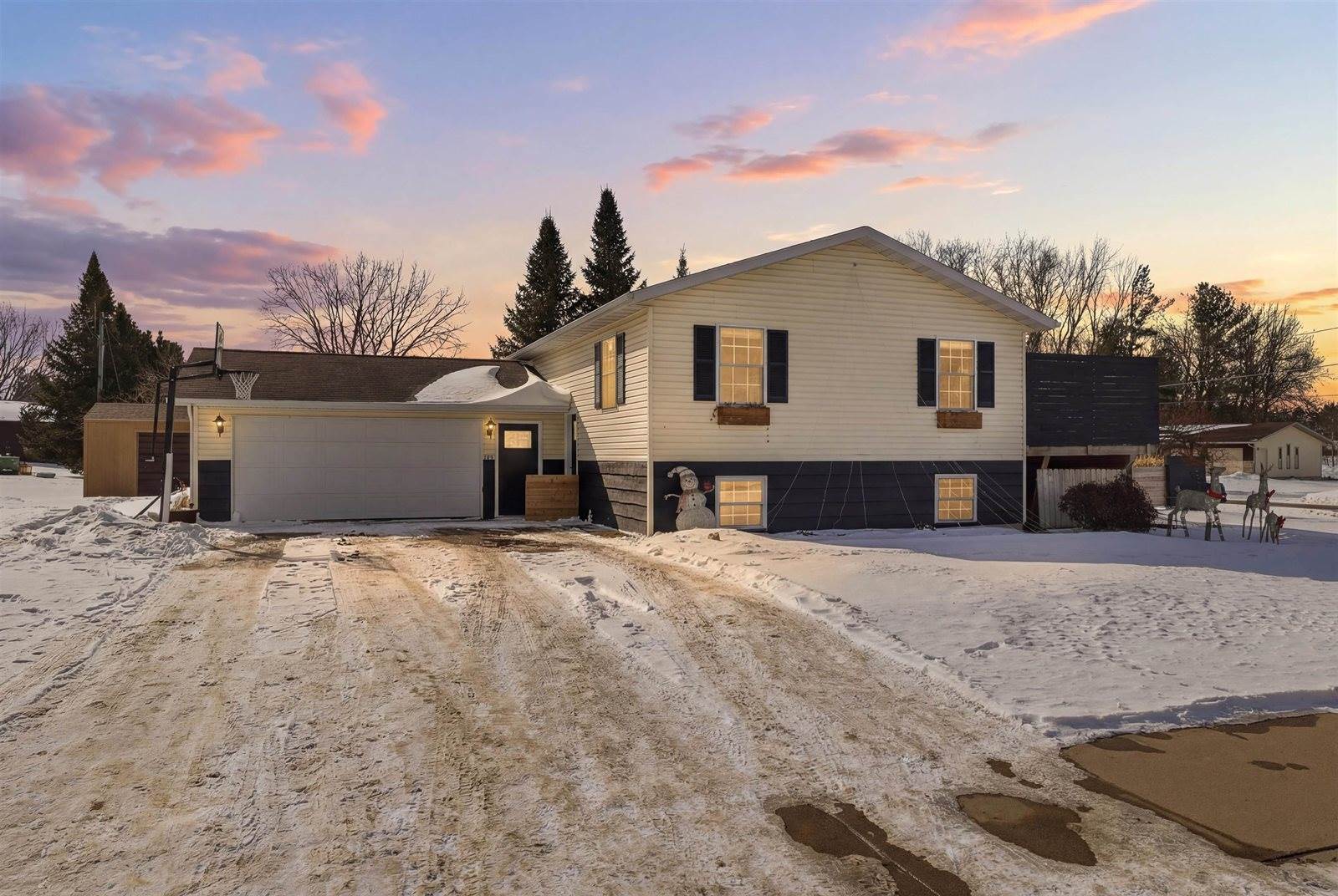 713 Mueller Street, Athens, WI 54411
