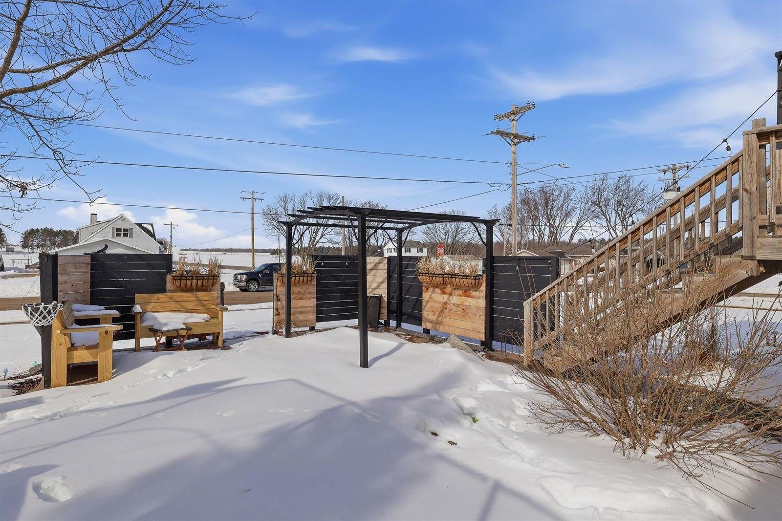 713 Mueller Street, Athens, WI 54411