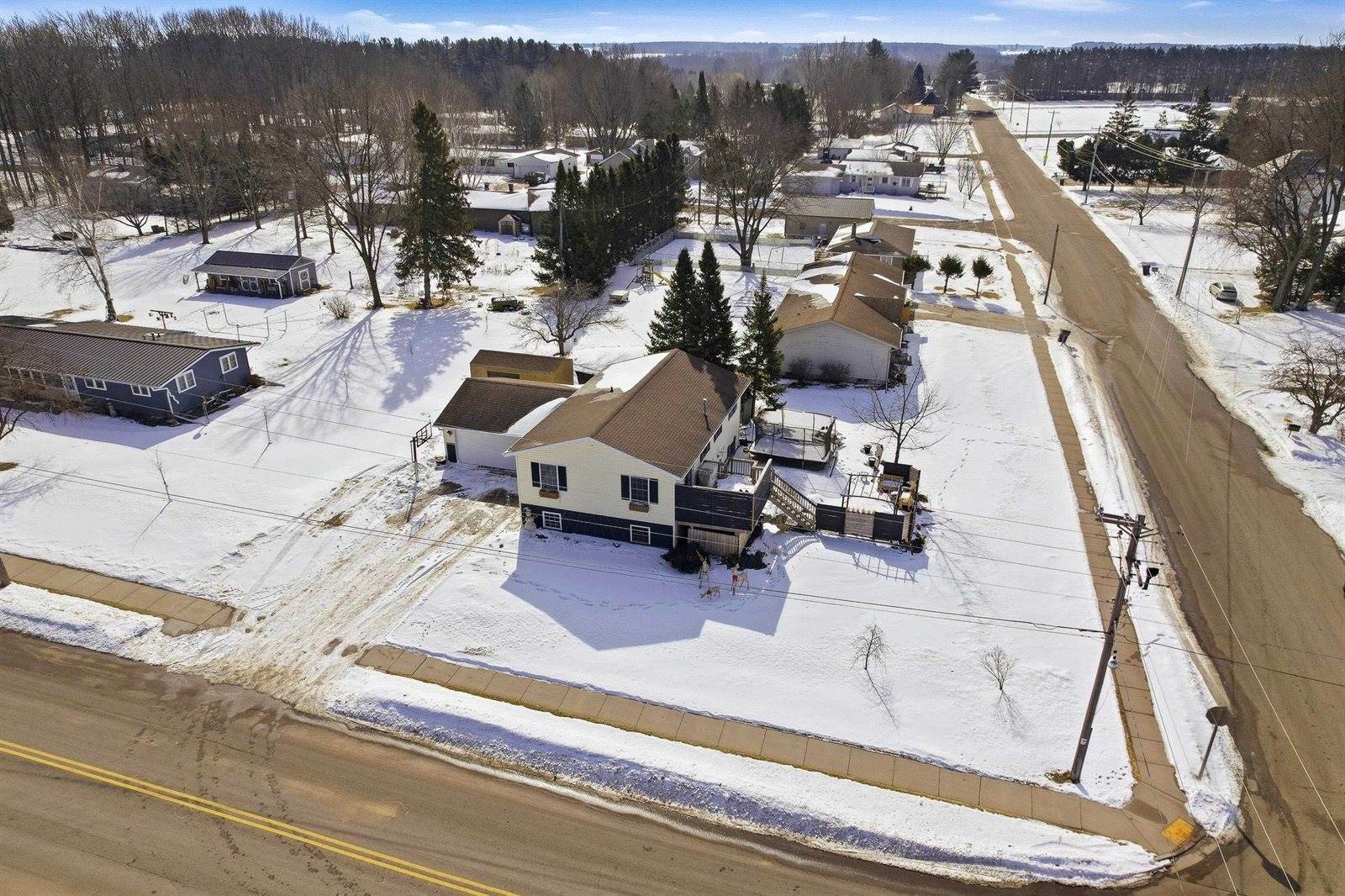 713 Mueller Street, Athens, WI 54411