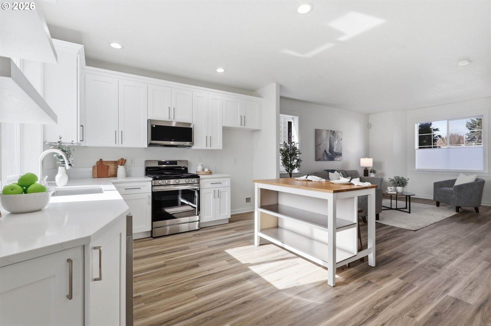 20612 SW Rockport Ln, Beaverton, OR 97006