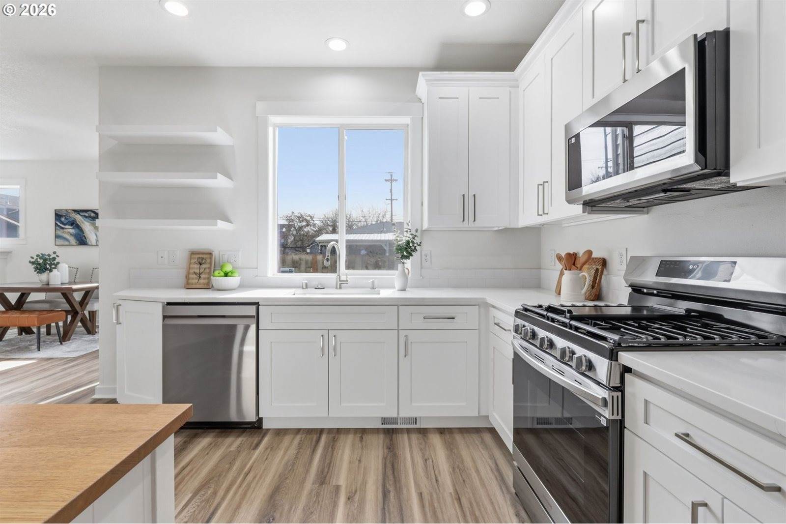 20612 SW Rockport Ln, Beaverton, OR 97006