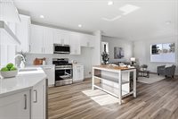 20612 SW Rockport Ln, Beaverton, OR 97006