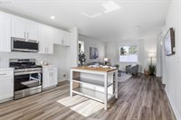 20612 SW Rockport Ln, Beaverton, OR 97006