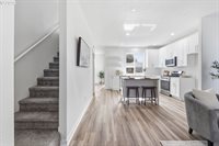 20612 SW Rockport Ln, Beaverton, OR 97006