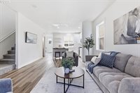 20612 SW Rockport Ln, Beaverton, OR 97006