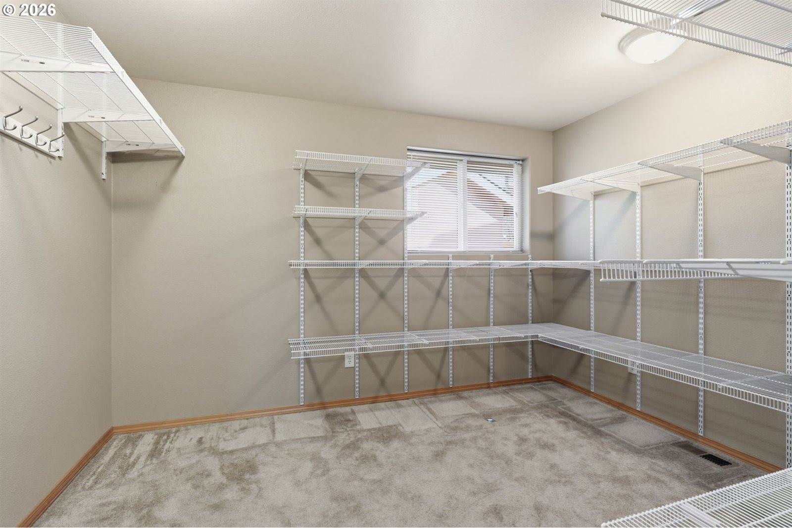 1350 SW Darci Dr, McMinnville, OR 97128