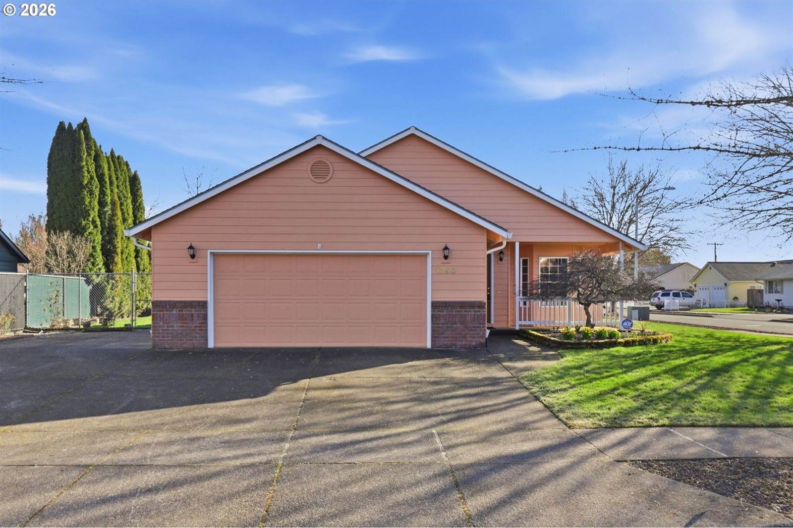 1350 SW Darci Dr, McMinnville, OR 97128
