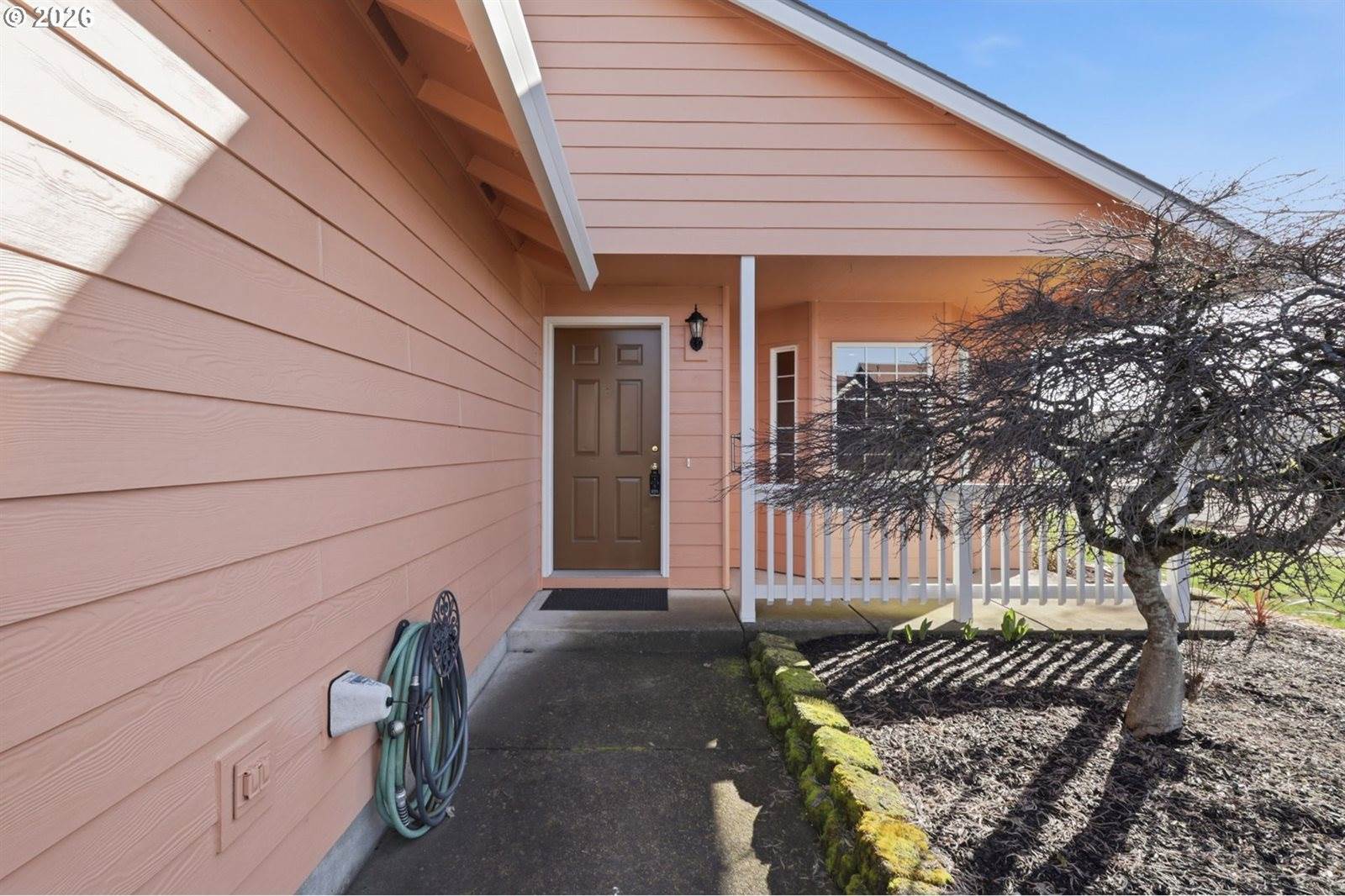 1350 SW Darci Dr, McMinnville, OR 97128