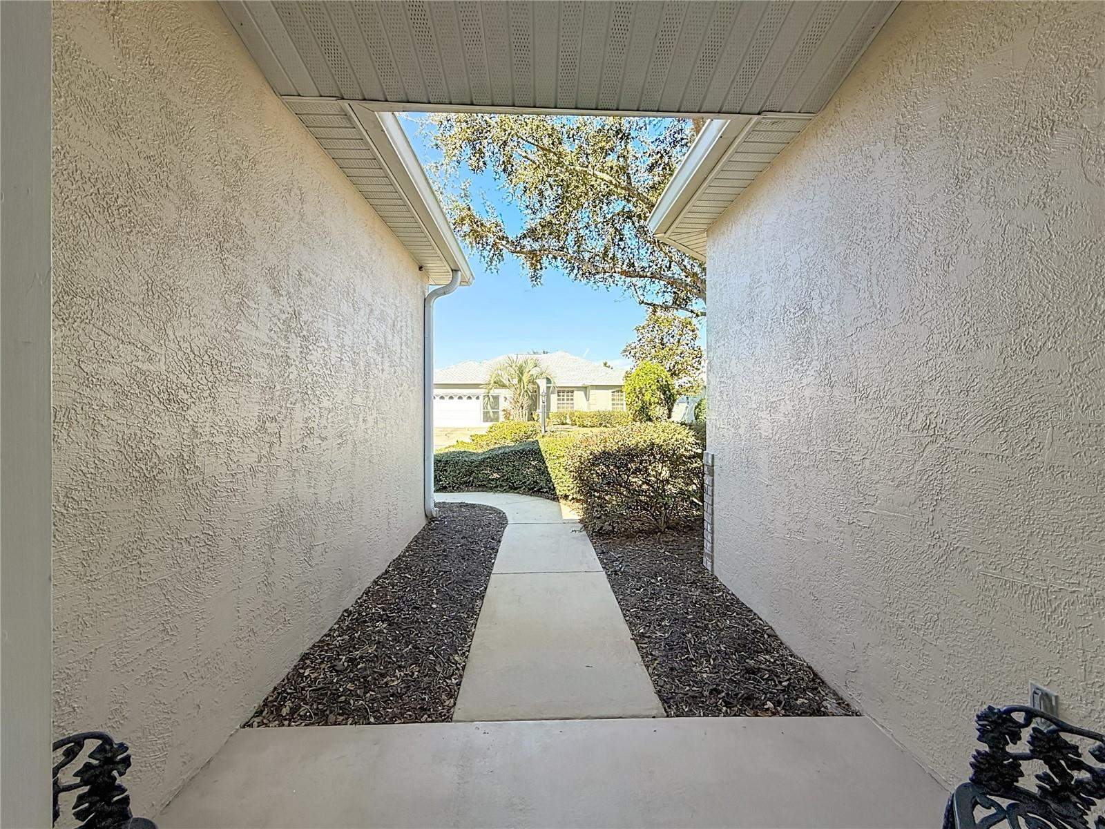 9746 SW 89TH Loop, Ocala, FL 34481