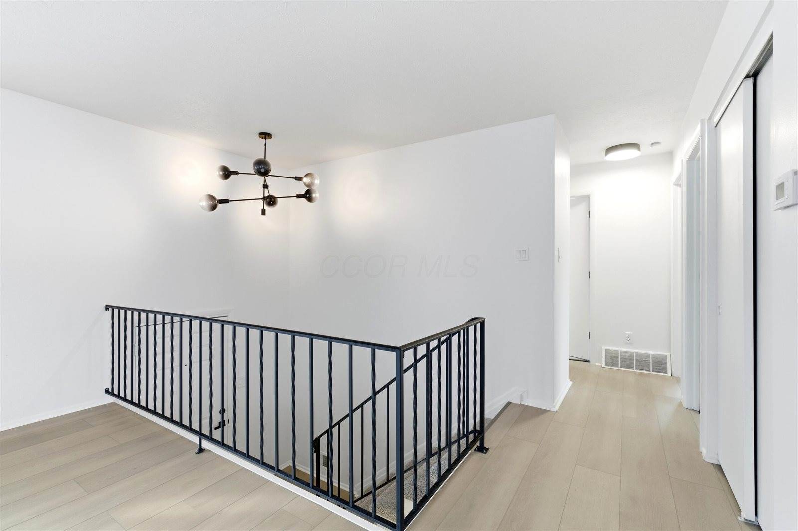 464 Foxwood Drive, Columbus, OH 43230