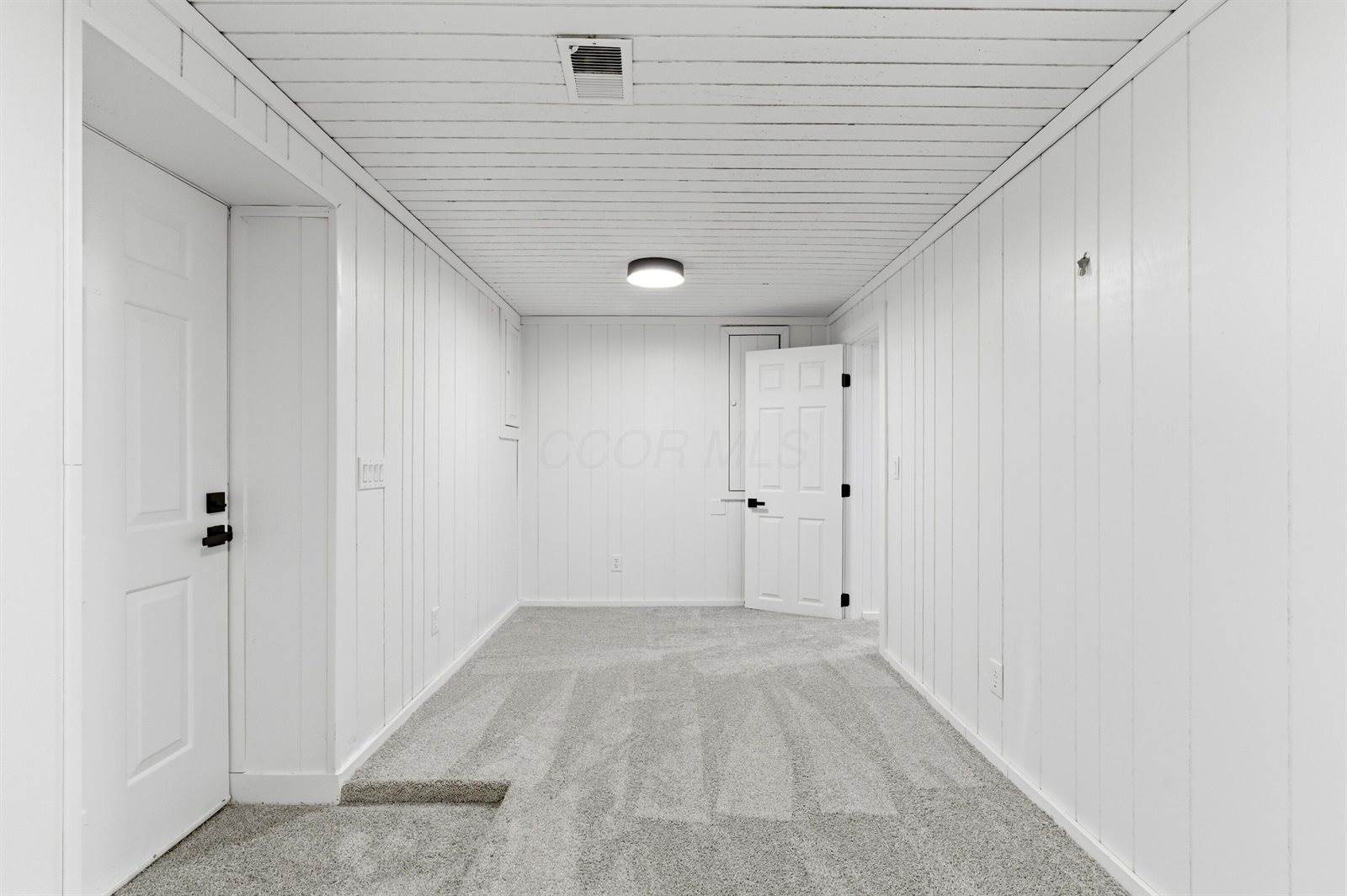 464 Foxwood Drive, Columbus, OH 43230