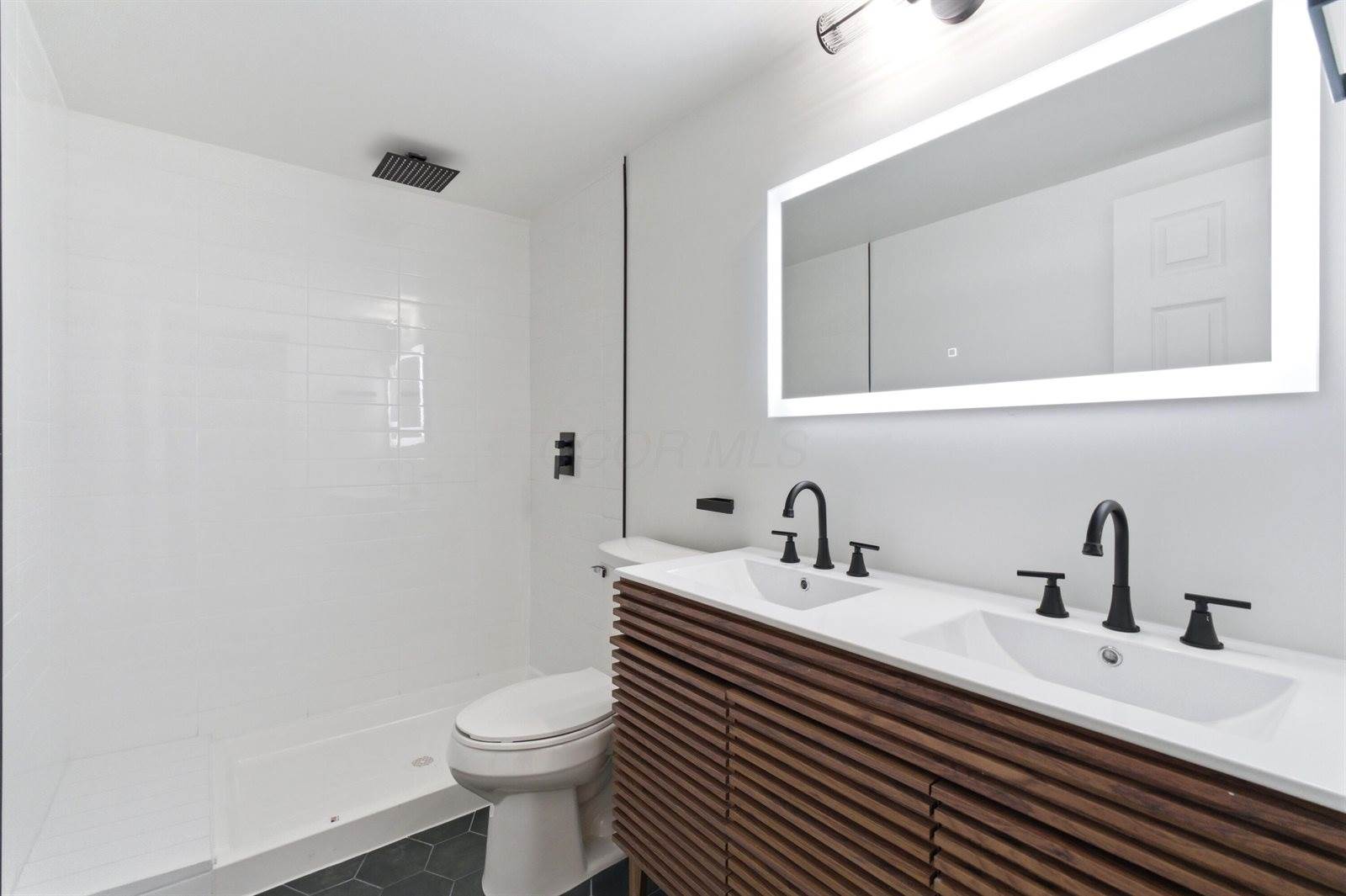 464 Foxwood Drive, Columbus, OH 43230