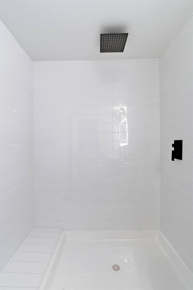 464 Foxwood Drive, Columbus, OH 43230