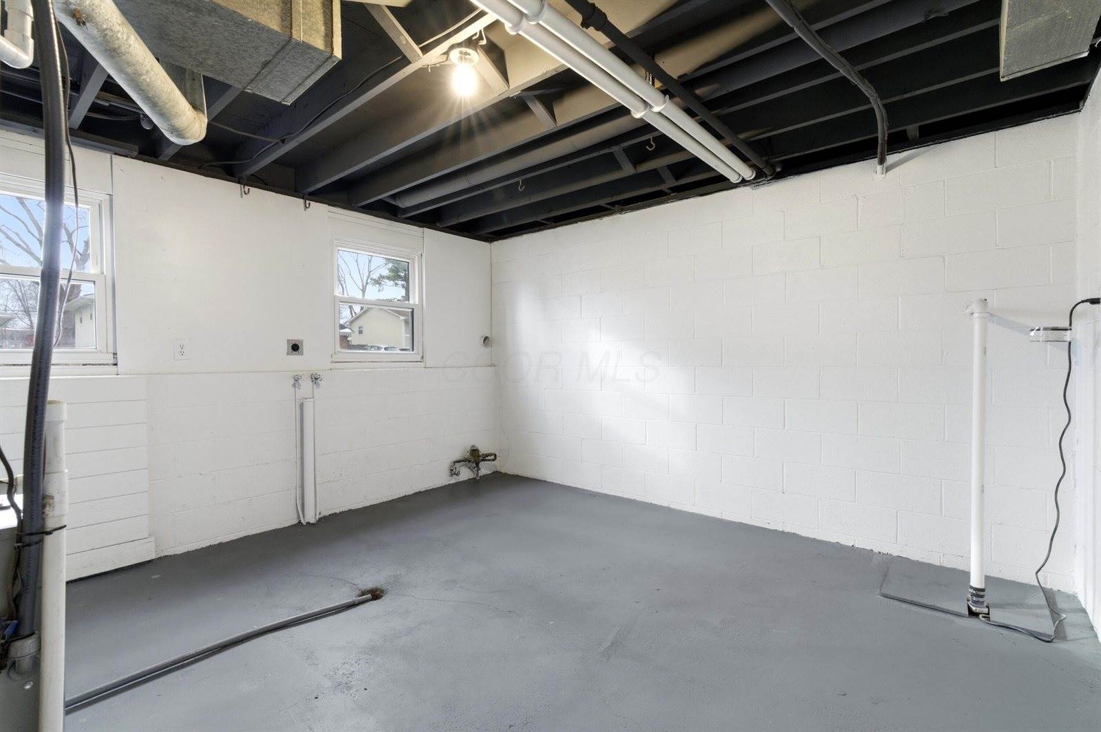 464 Foxwood Drive, Columbus, OH 43230