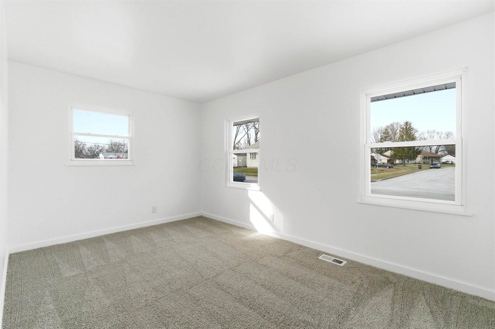 643 Bonnington Way, Columbus, OH 43230