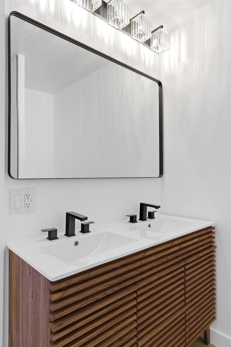 278 Empire Drive, Columbus, OH 43230