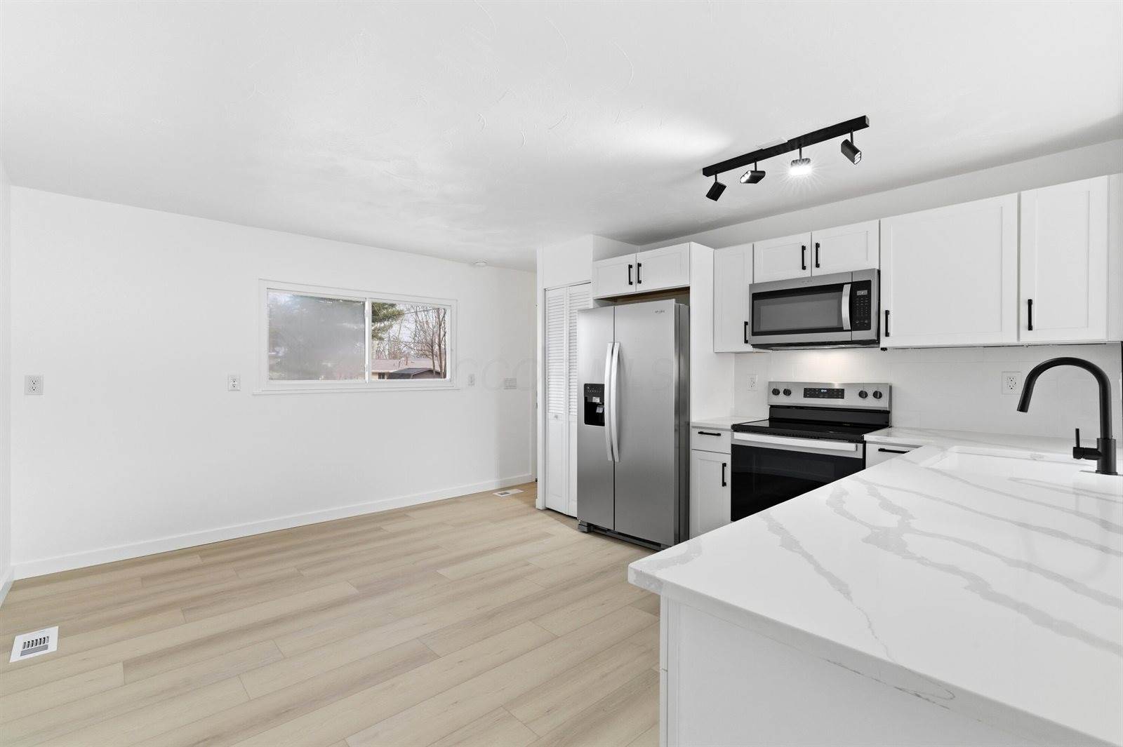 278 Empire Drive, Columbus, OH 43230