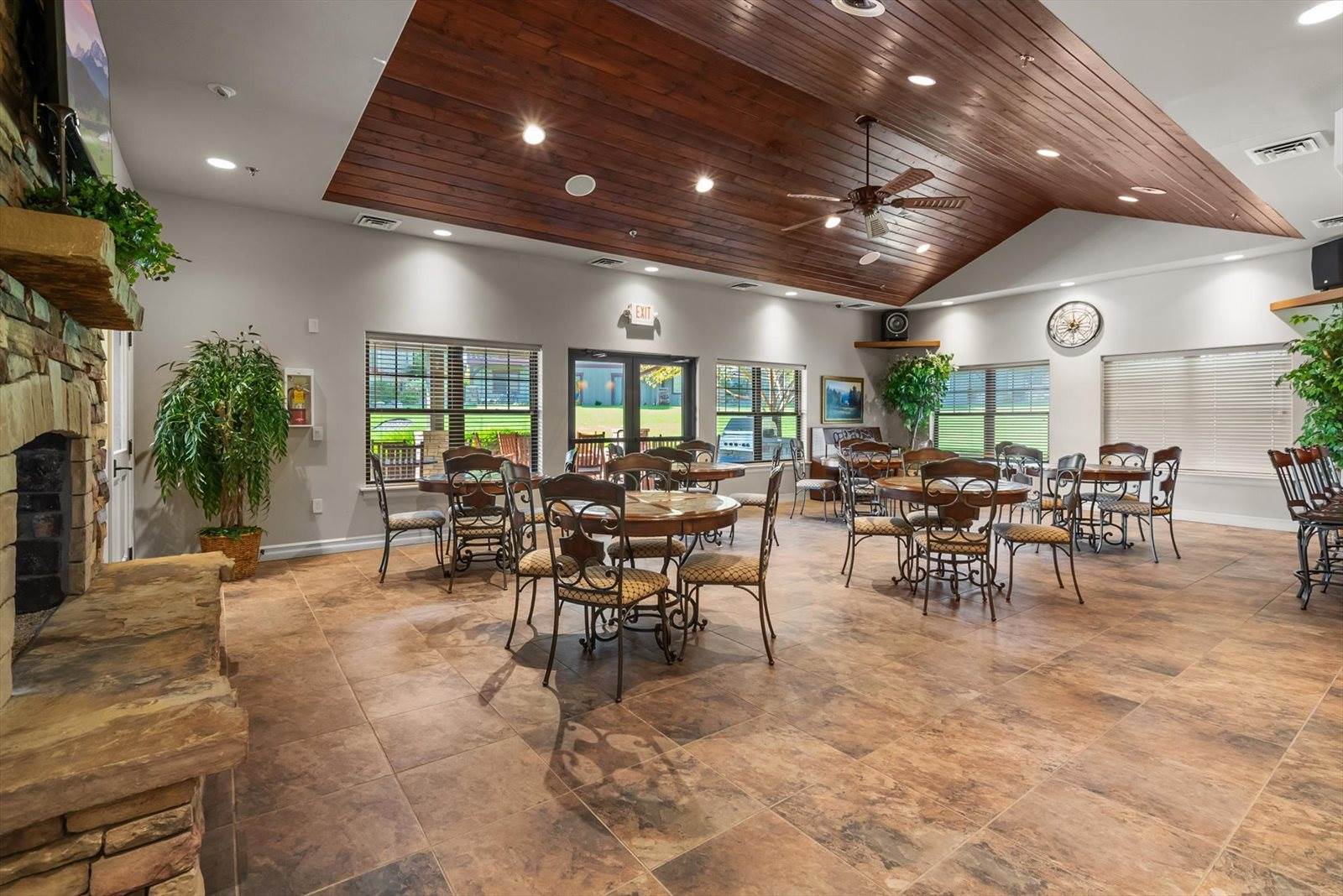 157 Meadow Vista Loop, Kalispell, MT 59901