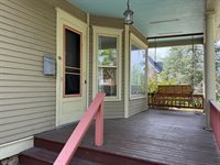 210 North Kalamazoo Avenue, Marshall, MI 49068