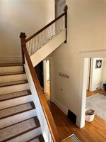 210 North Kalamazoo Avenue, Marshall, MI 49068