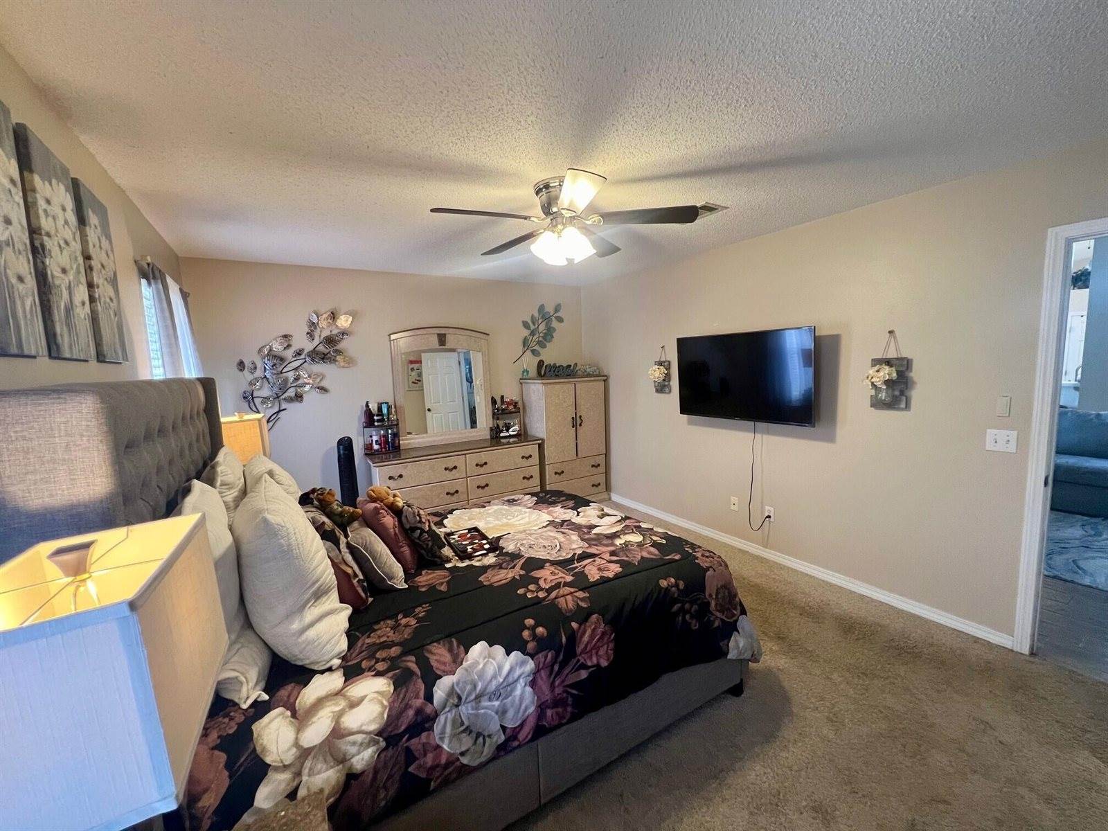 318 Riverchase Boulevard, Crestview, FL 32536