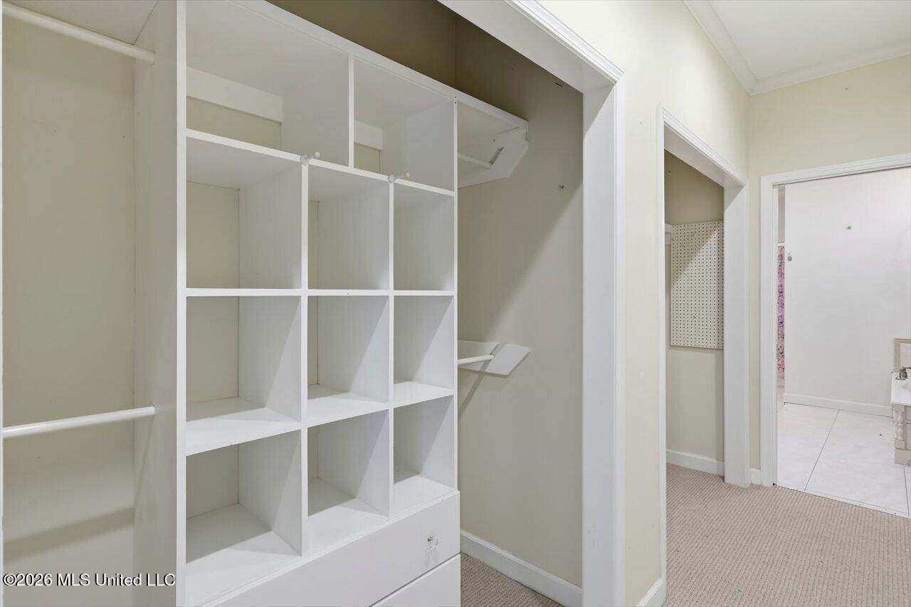 22 Autumn Hill Court, Jackson, MS 39211