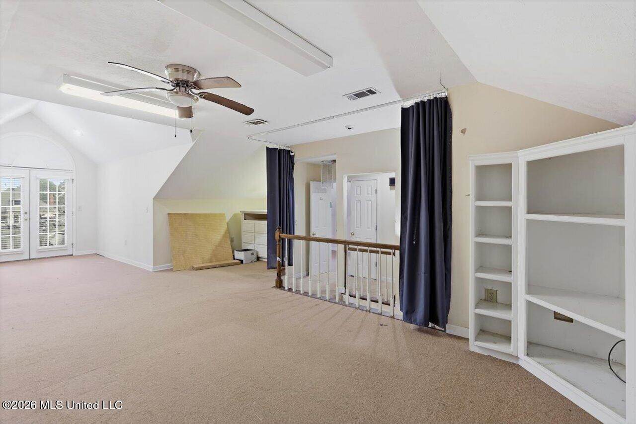 22 Autumn Hill Court, Jackson, MS 39211