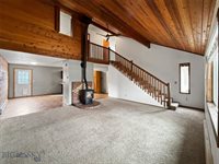 911 Jeanette Place, Belgrade, MT 59714