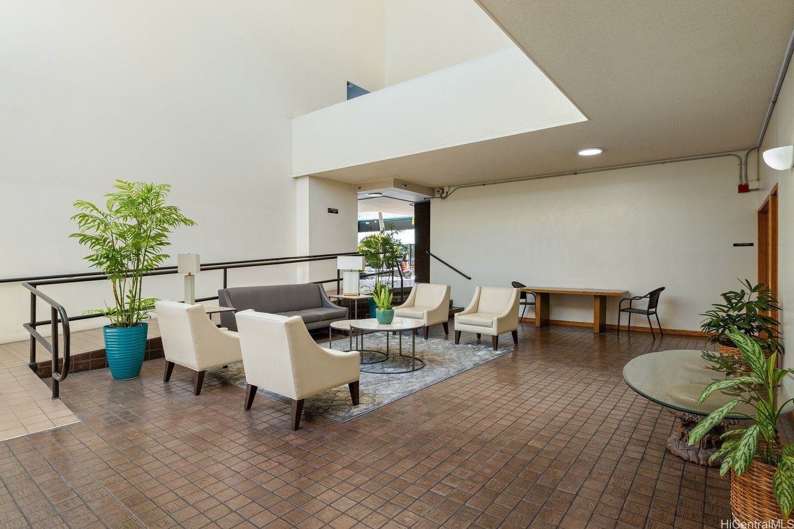 1088 Bishop Street, #2906, Honolulu, HI 96813