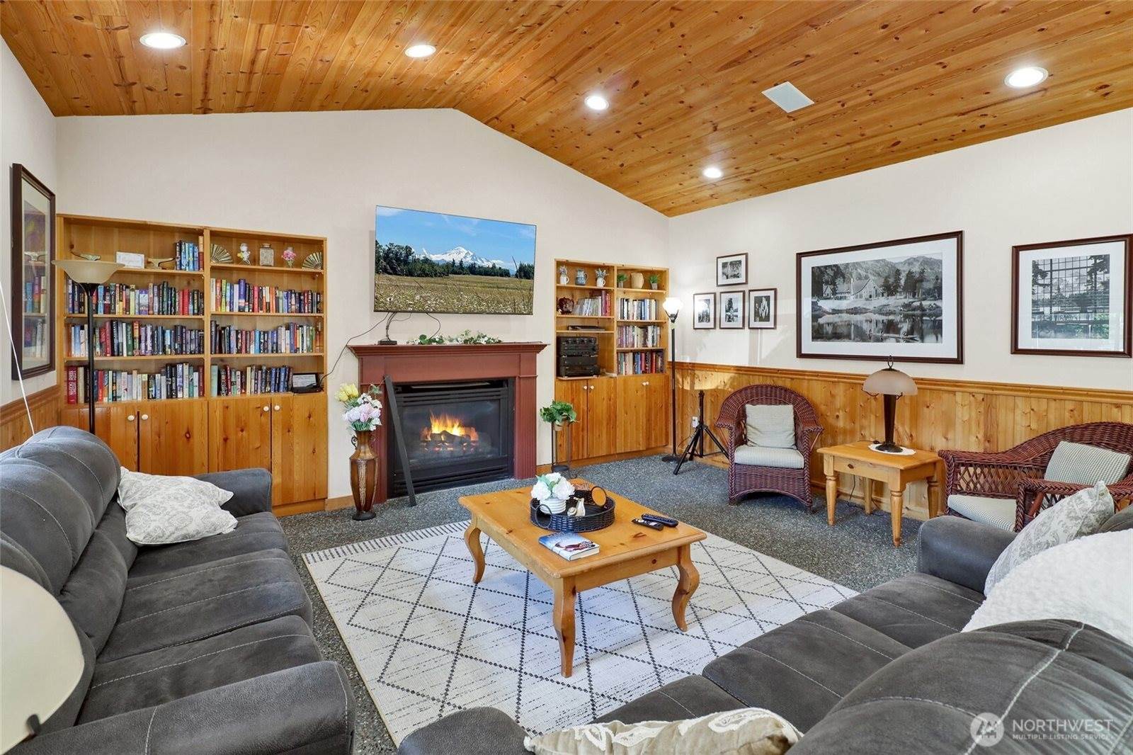 6350 Portal Way, Ferndale, WA 98248