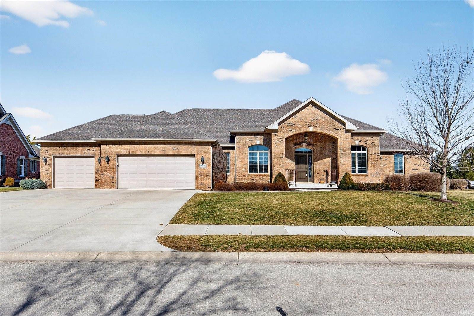 5504 W Sawgrass Way, Muncie, IN 47304