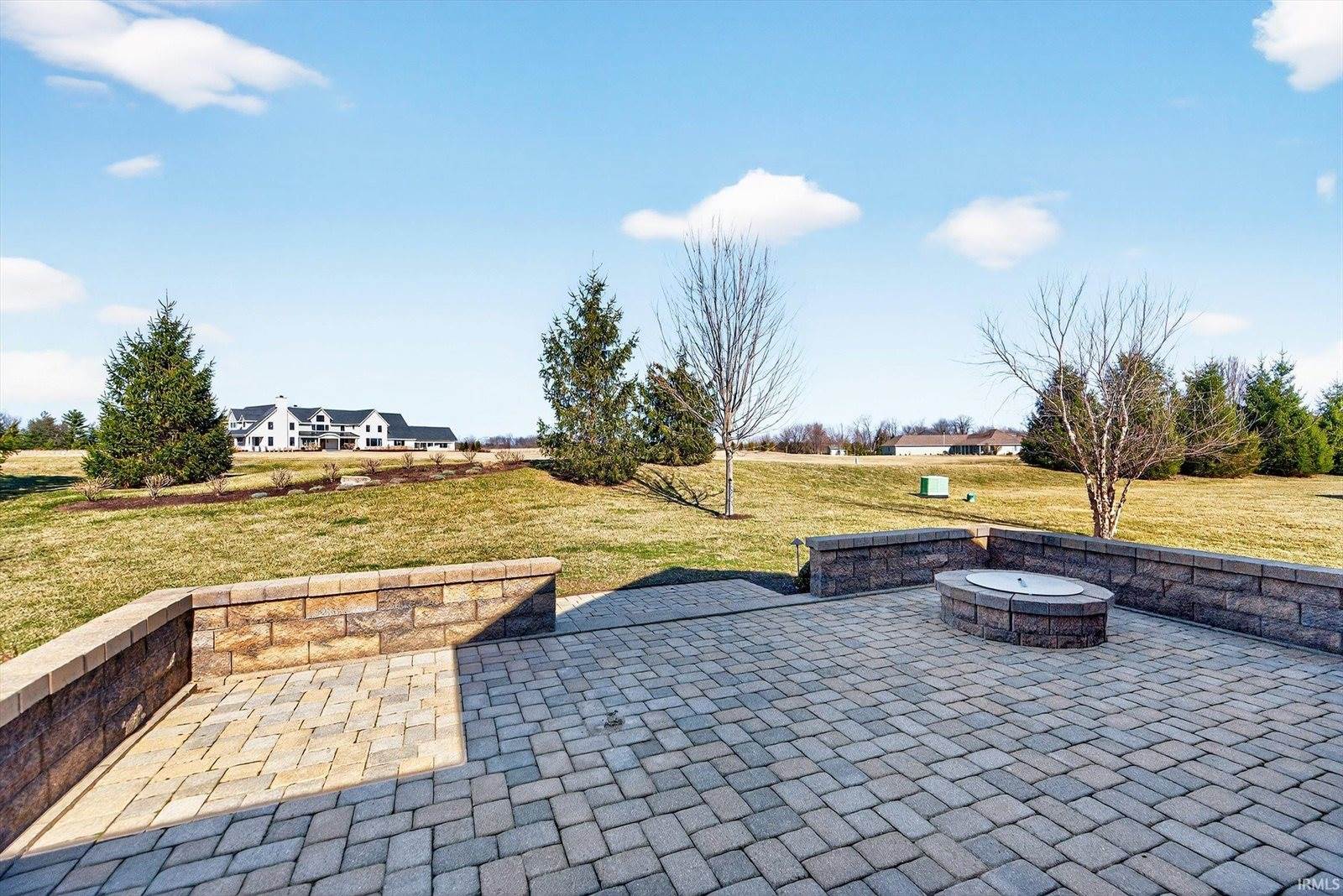 5504 W Sawgrass Way, Muncie, IN 47304