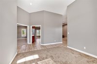 5504 W Sawgrass Way, Muncie, IN 47304