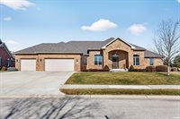 5504 W Sawgrass Way, Muncie, IN 47304