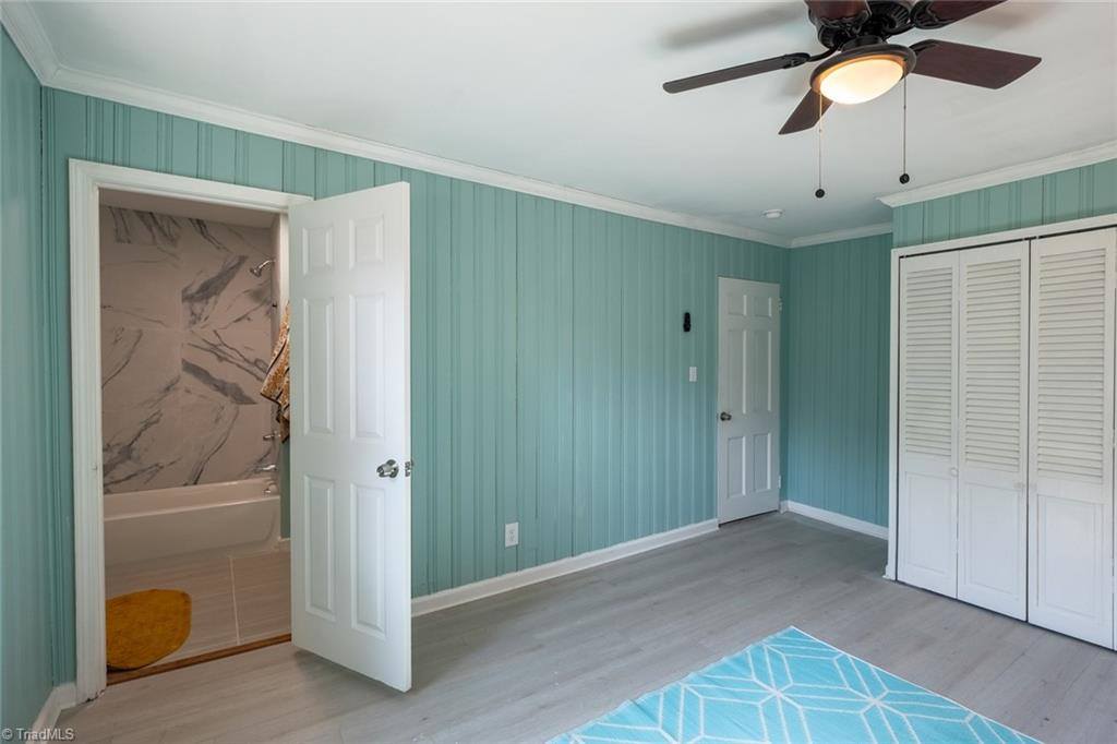 1916 New Garden Road, Greensboro, NC 27410