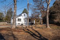 1916 New Garden Road, Greensboro, NC 27410