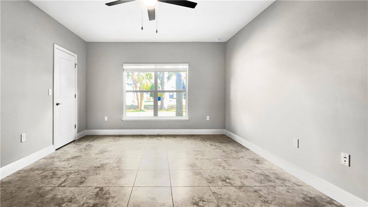 594 Bayharbor Terrace, Sebastian, FL 32958