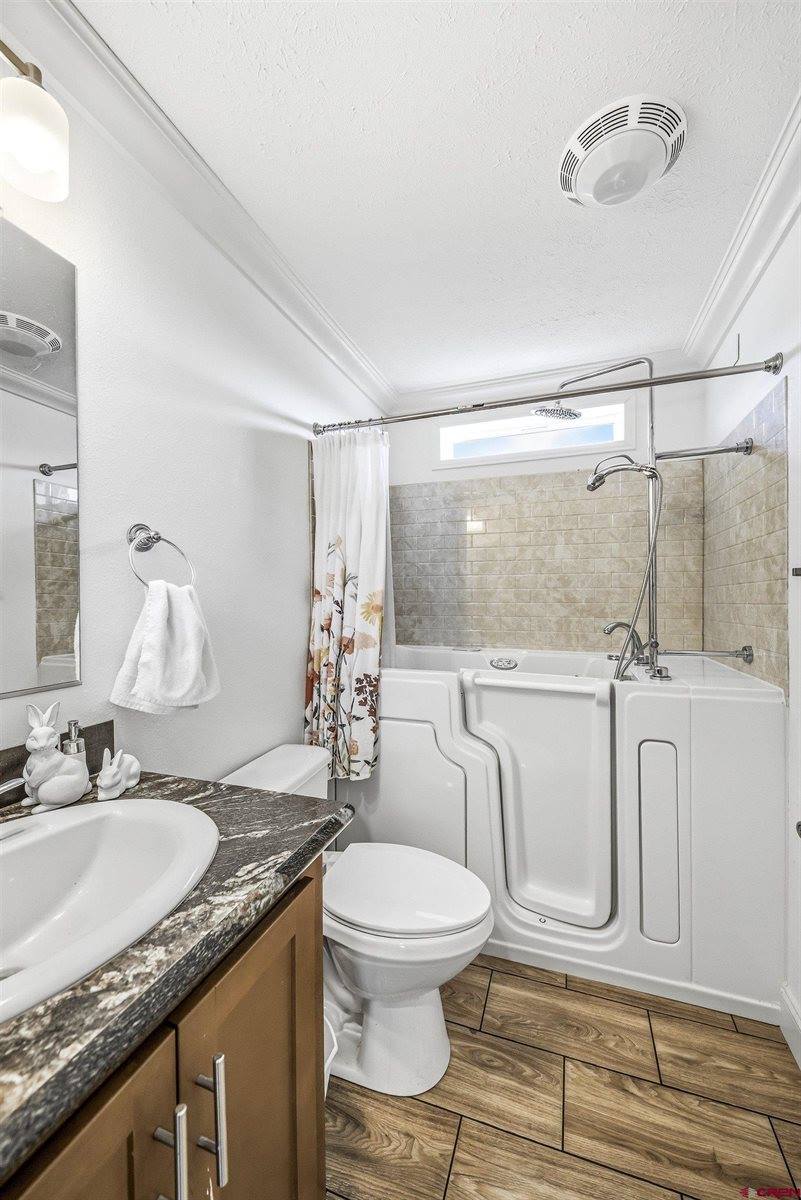 901 6530 Road, Montrose, CO 81401