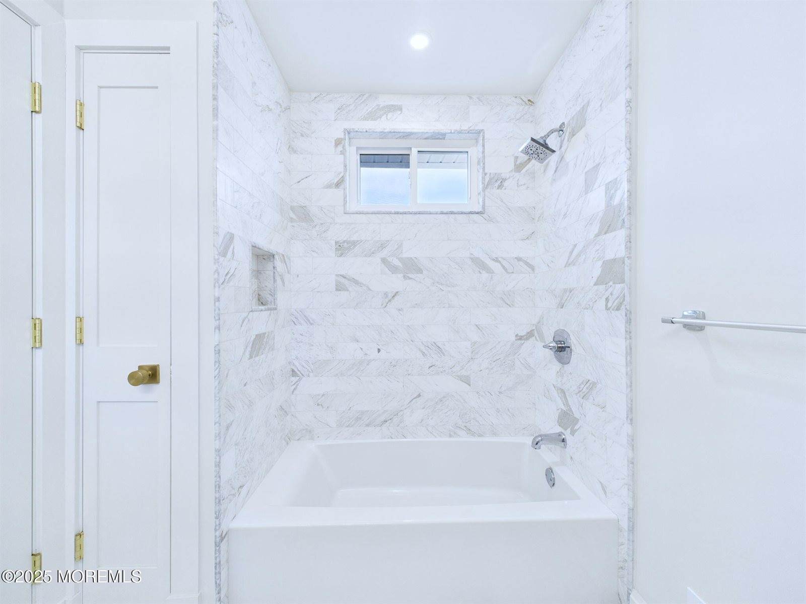 28 Patten Lane, Long Branch, NJ 07740