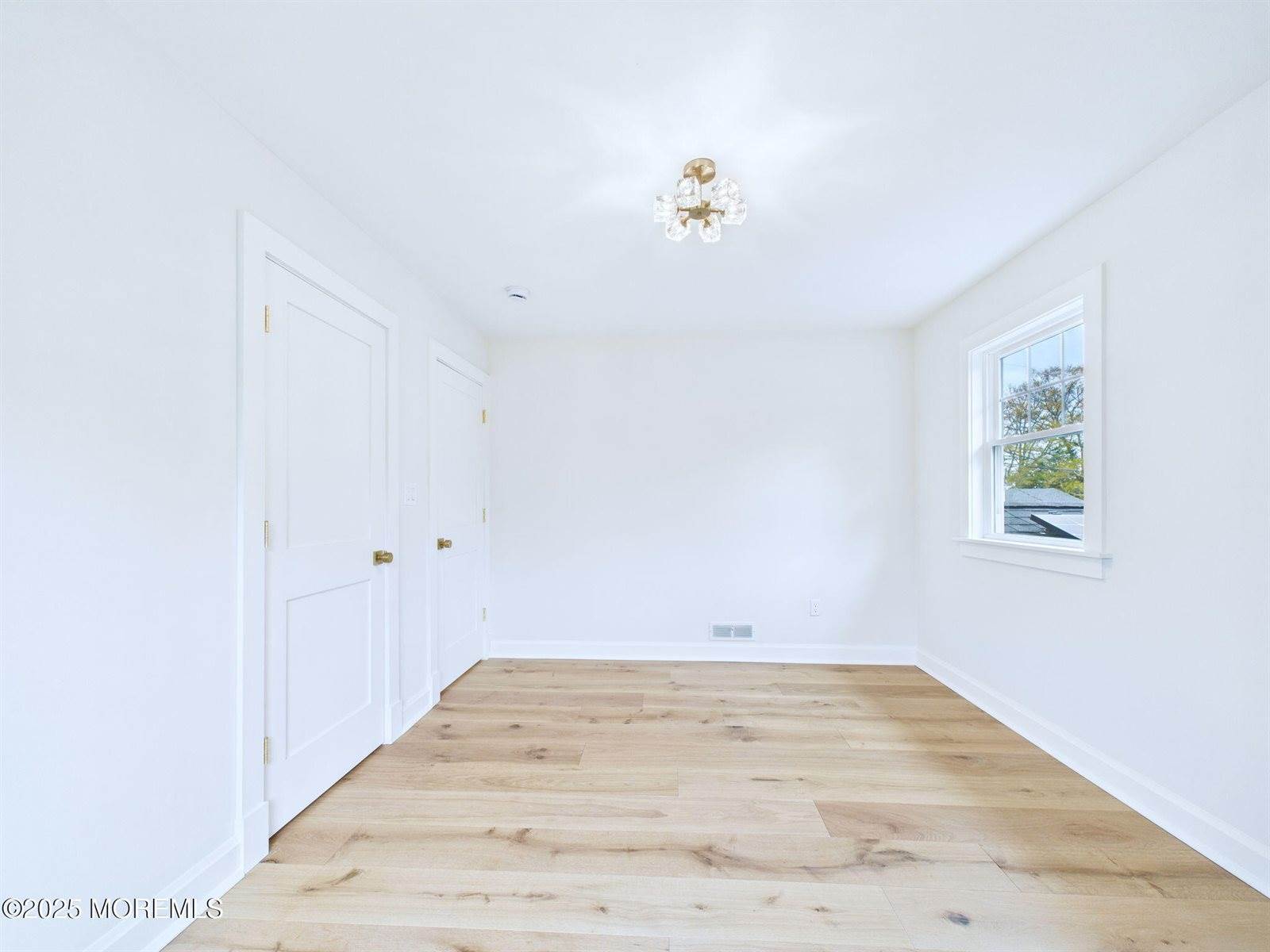 28 Patten Lane, Long Branch, NJ 07740