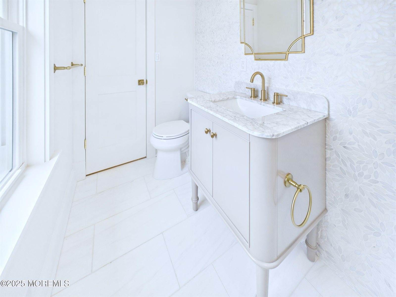 28 Patten Lane, Long Branch, NJ 07740