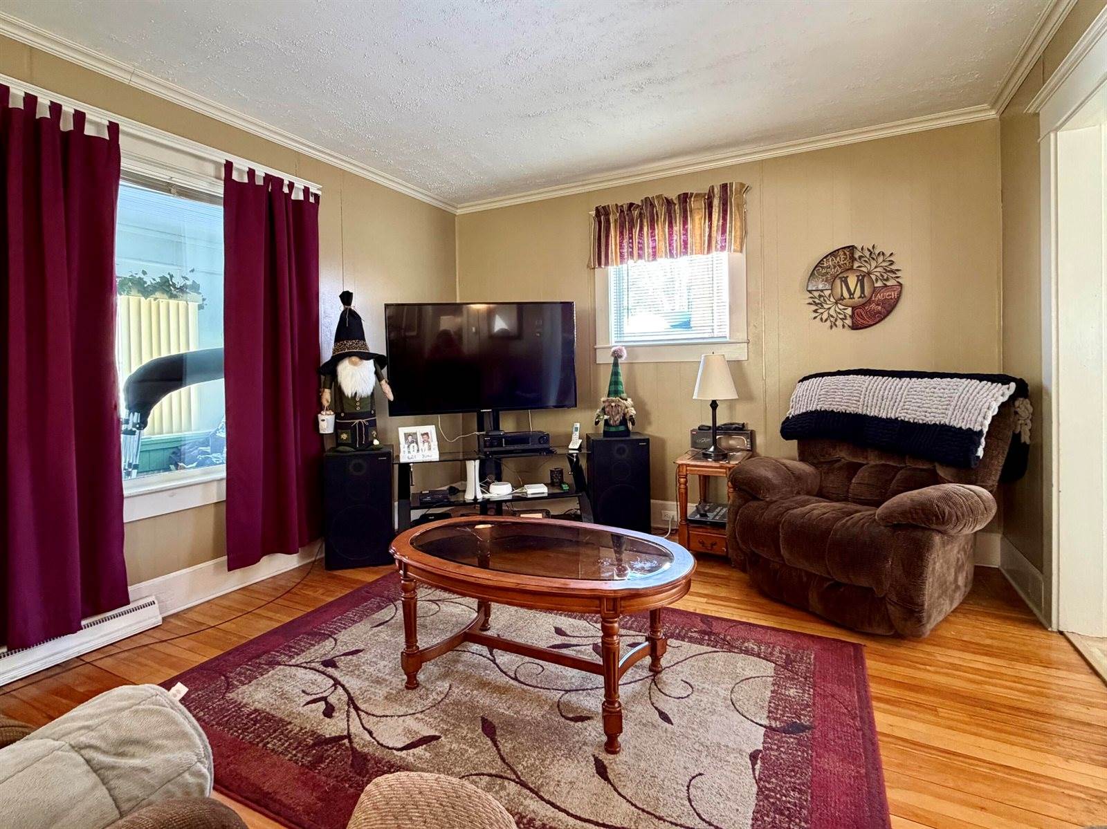 136 Fraser Avenue, Madawaska, ME 04756