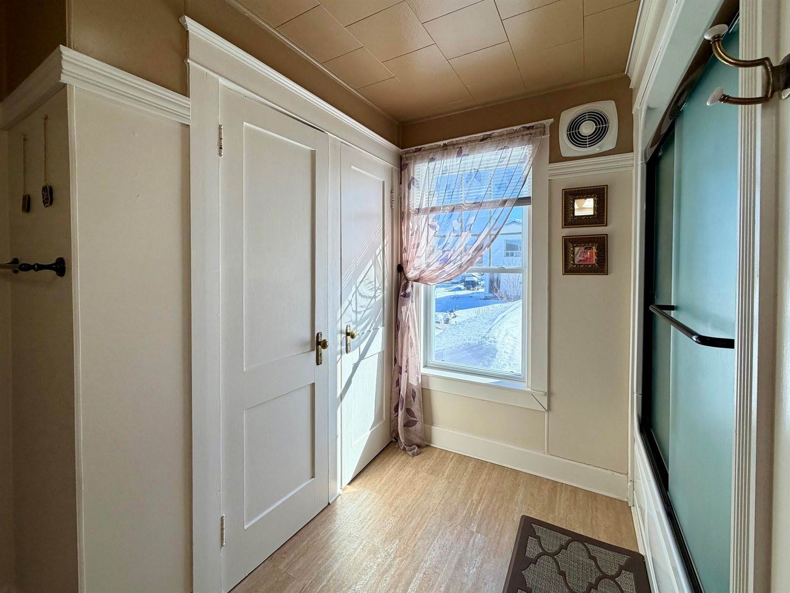 136 Fraser Avenue, Madawaska, ME 04756