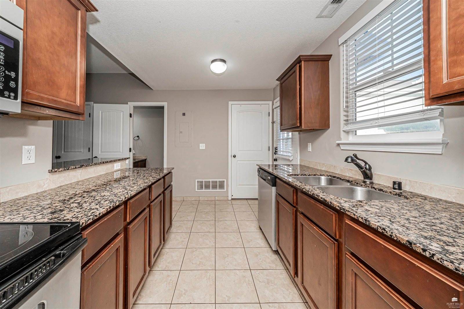 2620 Valentine Lane, Junction City, KS 66441