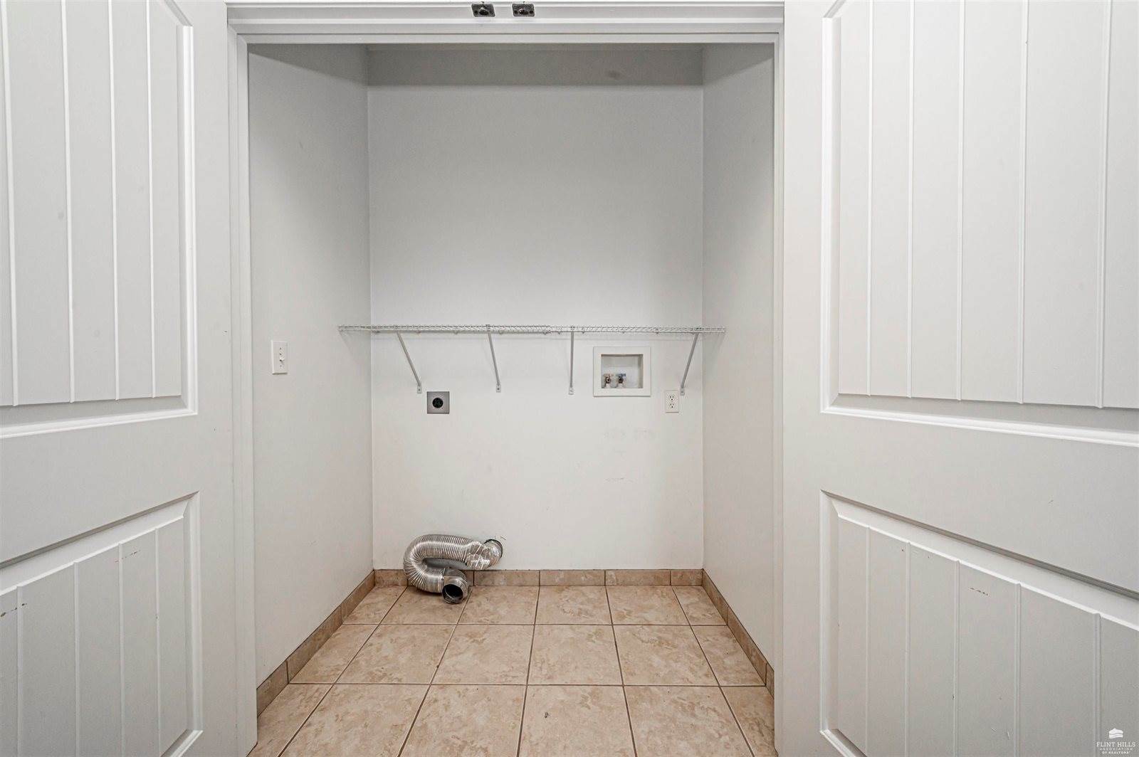 2620 Valentine Lane, Junction City, KS 66441